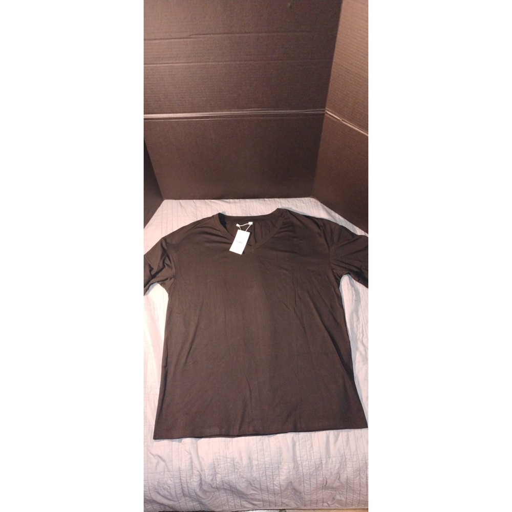 Mens Black Solid V-Neck T-Shirt Regular Fit Short Sleeve Tee